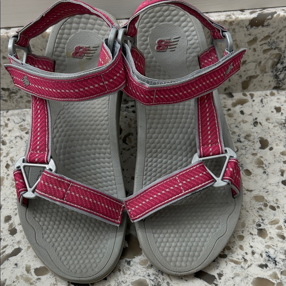 New Balance Women's Sandals in Pink and Gray